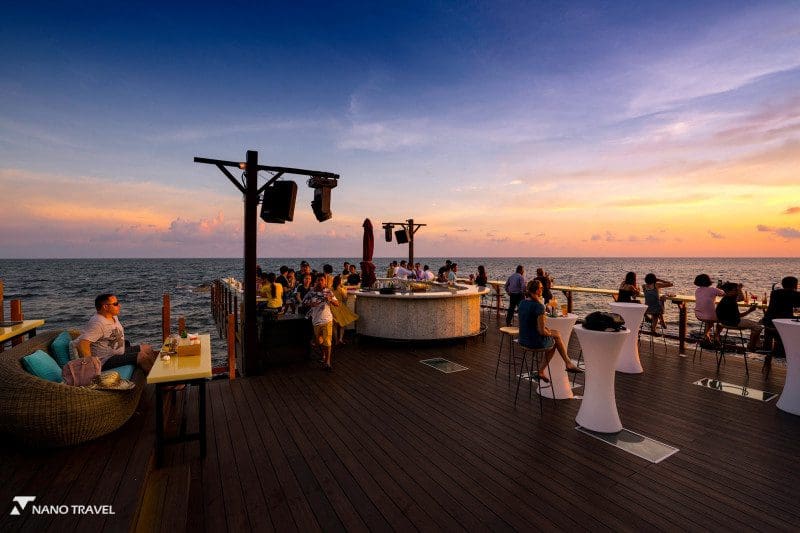 Quán bar Đà Nẵng với thiết kế rooftop mới lạ