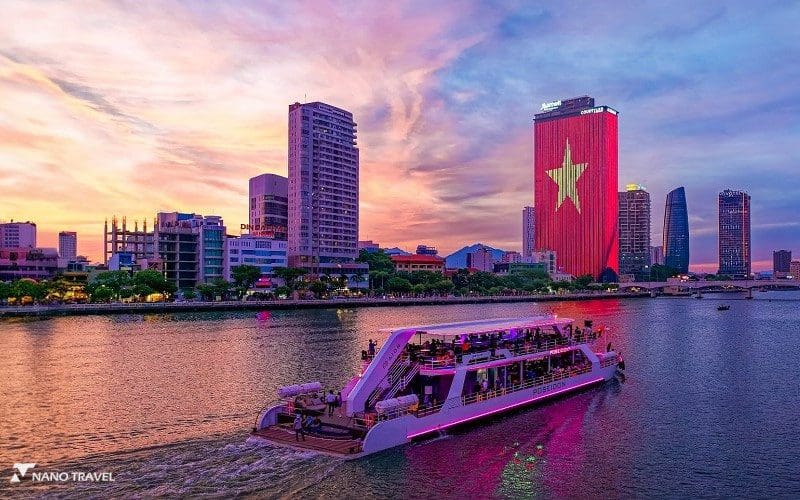 Du thuyền poseidon Cruise cực sang chảnh bậc nhất Đà Nẵng